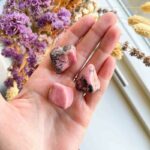 Rhodonit – Moni Sattler