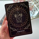 Jomfruen kort – Moni Sattler