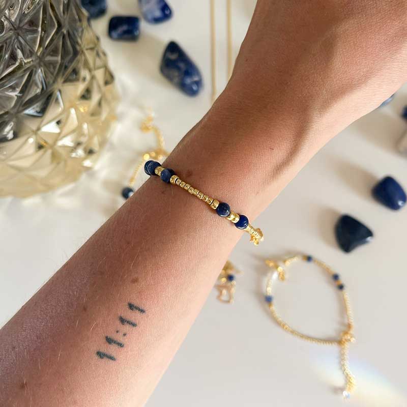 Sodalit Venus armbånd - Moni Sattler